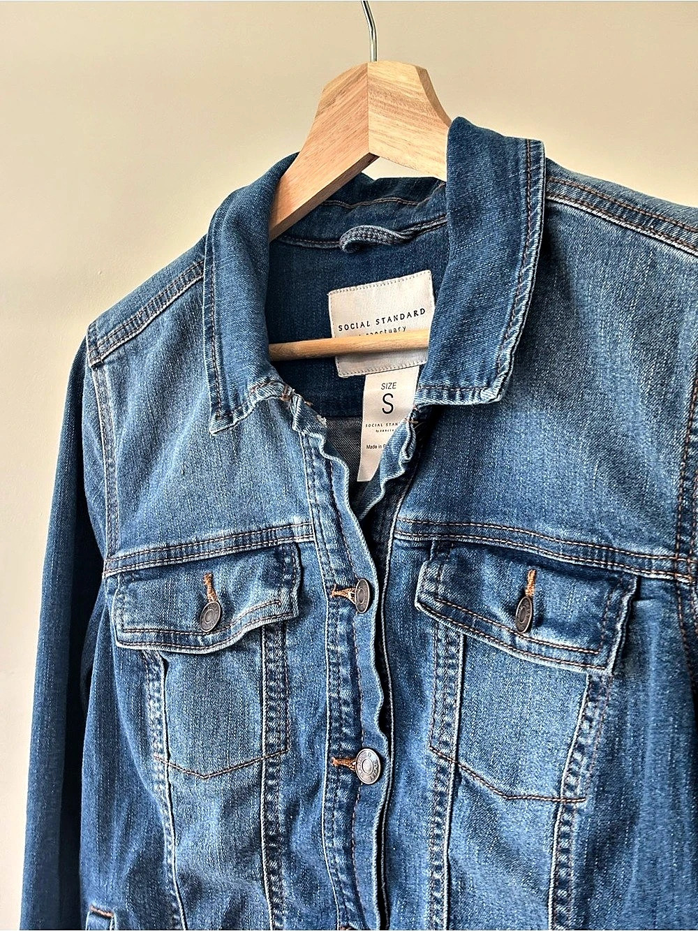 Social Standard Women's Denim Jacket Blue Size Small - Picture 4 of 5